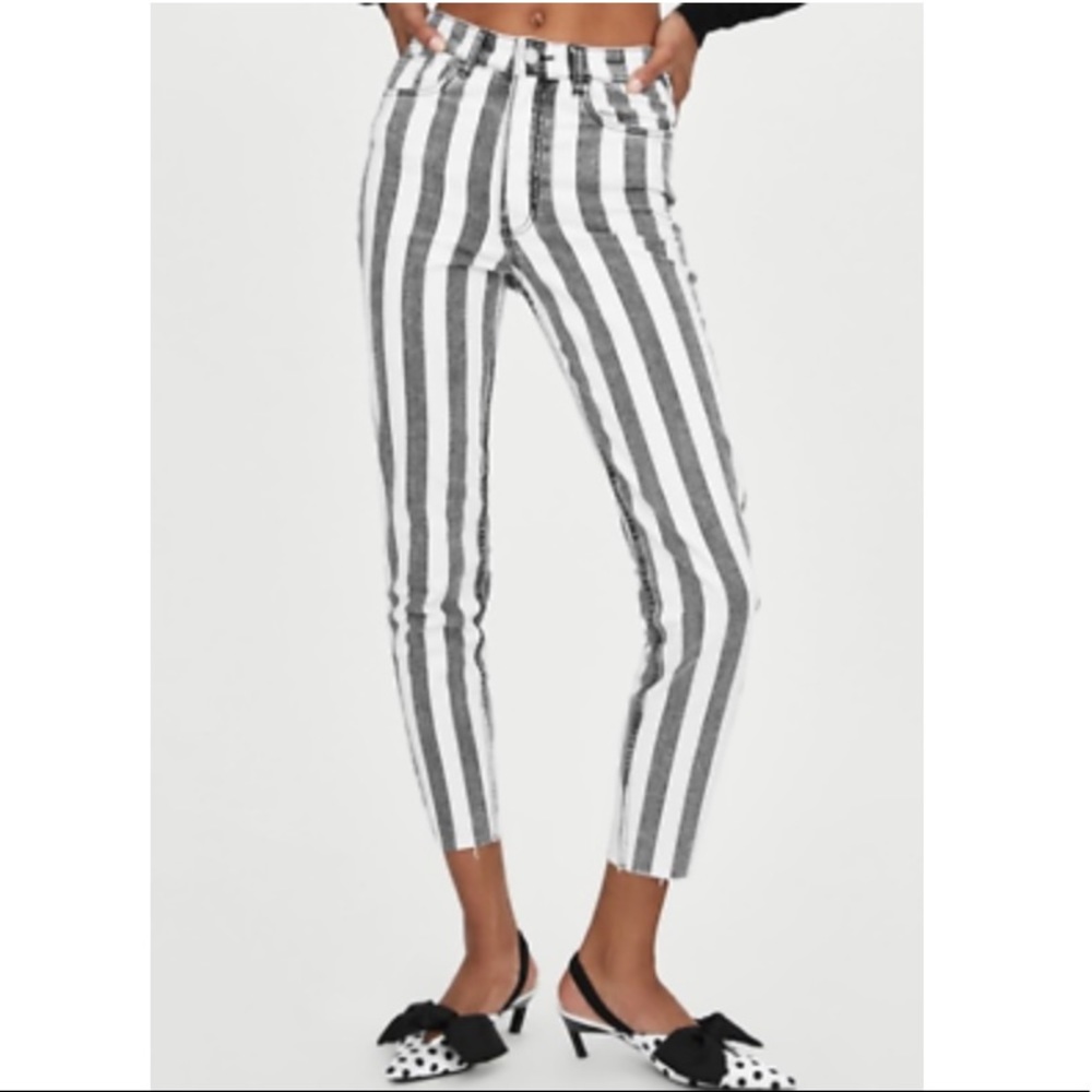 ZARA Trafaluc Denim Collection striped jean